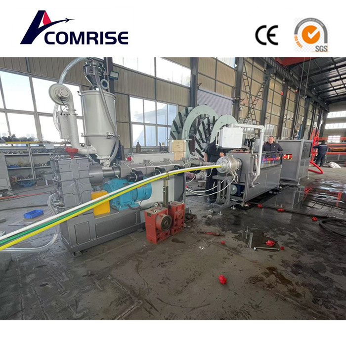 ပို့ကုန်အတွက် COD Pipe Machine ကိုဖောက်သည်၏စက်ရုံတွင်တပ်ဆင်ထားပြီး debugged ဖြစ်သည်
